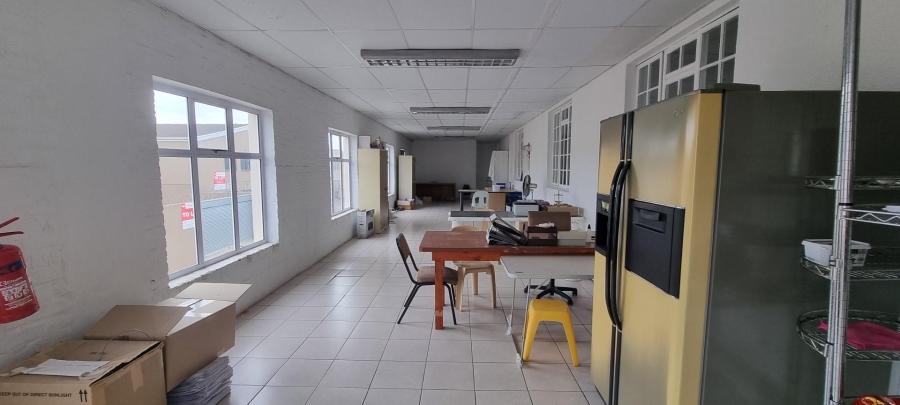 To Let commercial Property for Rent in Parow East Western Cape